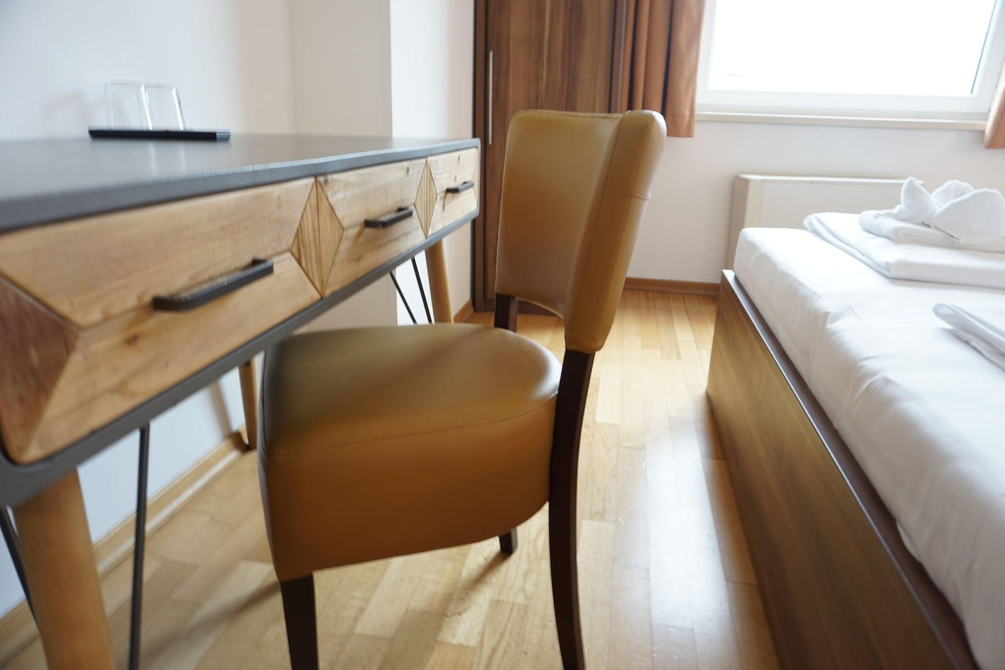Kaffeemuehle Hotel Viena